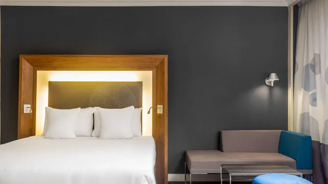 Ramada by Wyndham Naples photo 3