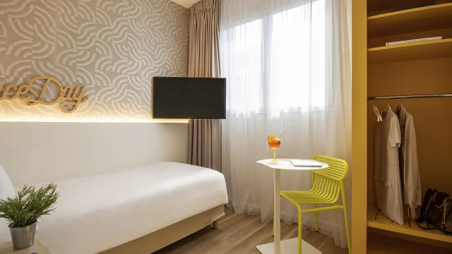 Ibis Styles Nice Cap 3000 Airport photo 7