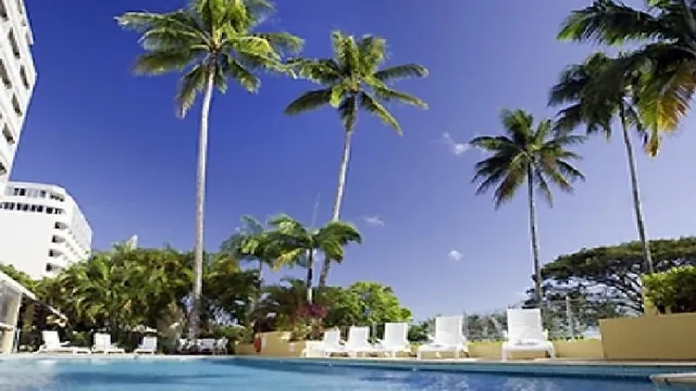 Mercure Cairns Harbourside Hotel photo 2