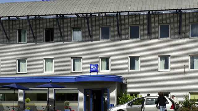 Ibis budget Charleroi Airport photo 10