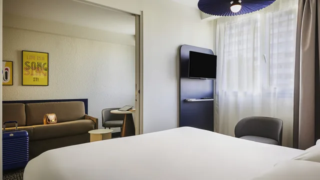 Holiday Inn Cairns Harbourside photo 11