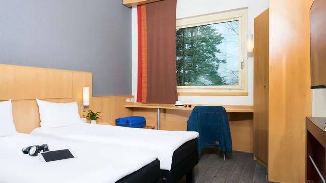 Ibis Como photo 4