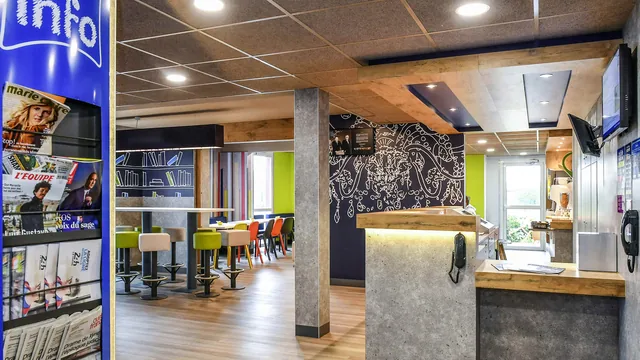 Ibis budget Coutances photo 11