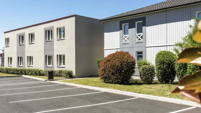 Ibis Issoire photo 7