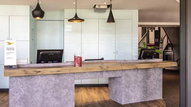 Ibis Issoire photo 10