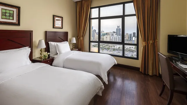 Mercure Grand Hotel Seef - All Suites photo 4