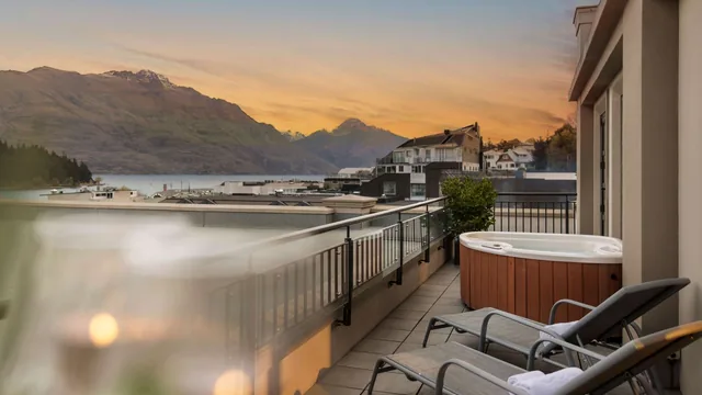 Sofitel Queenstown Hotel and Spa photo 2