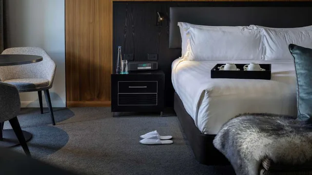 Sofitel Queenstown Hotel and Spa photo 6