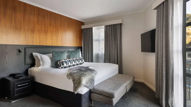 Sofitel Queenstown Hotel and Spa photo 7