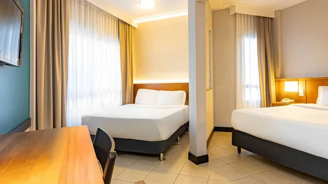 Mercure Florian?polis photo 8