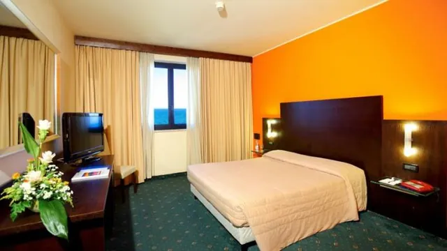 Ramada by Wyndham Soma photo 2