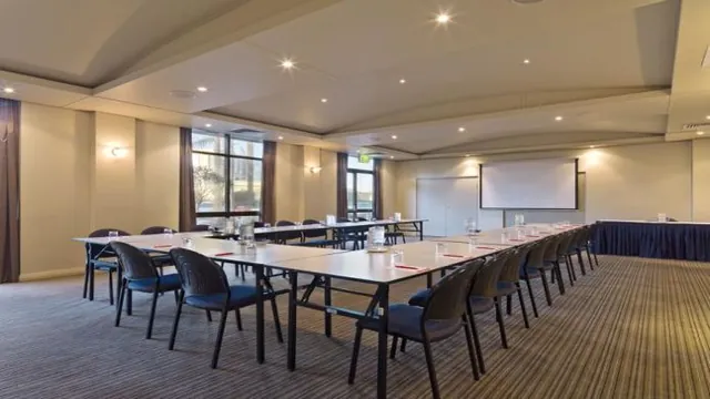 Ramada by Wyndham Tampico Centro photo 3