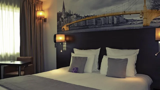 Mercure Lyon Est Chaponnay Hotel photo 1