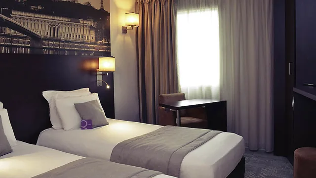 Mercure Lyon Est Chaponnay Hotel photo 5