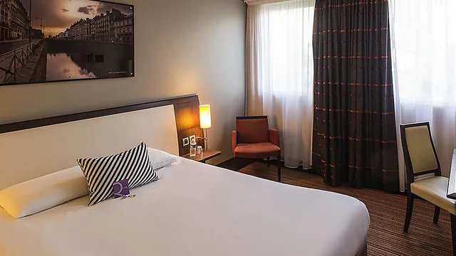 Ramada by Wyndham Wuhan Jiangan photo 8