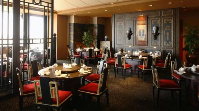 Ramada By Wyndham Xiangyang Xiangcheng photo 1
