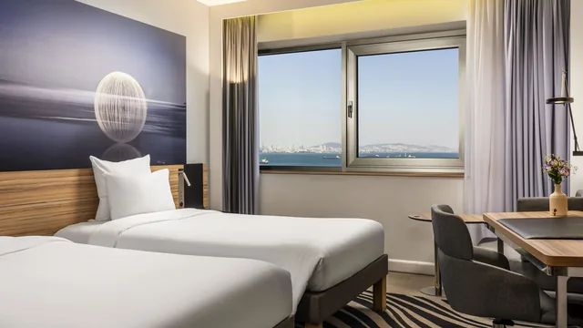 Ramada by Wyndham Yangzhou Slender West Lake photo 4