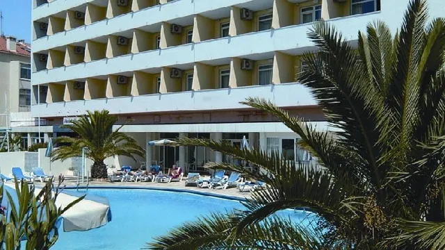 Carcavelos Beach Hotel photo 1