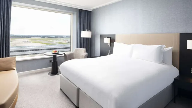 Sofitel London Gatwick photo 5