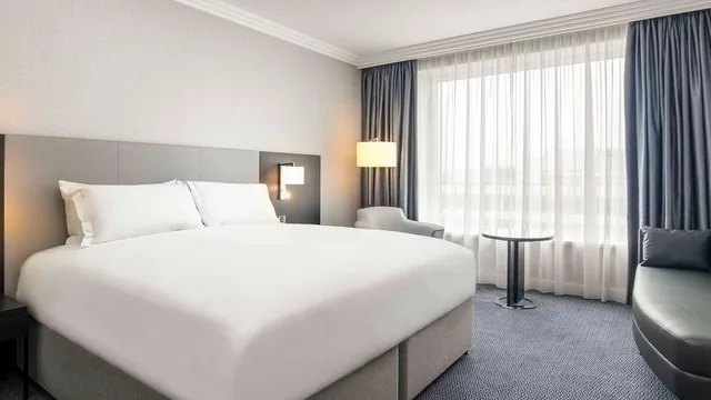 Sofitel London Gatwick photo 6