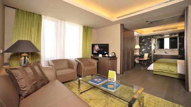 Achillion Hotel Athens photo 2