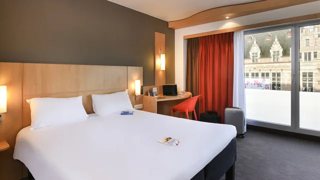 Ibis Kortrijk Centrum photo 8