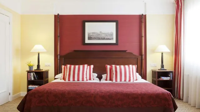Ibis Quimper photo 2