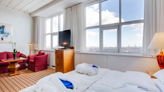 Radisson Blu Falconer Hotel & Conference Center Copenhagen photo 2