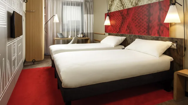 Ibis Swansea photo 6