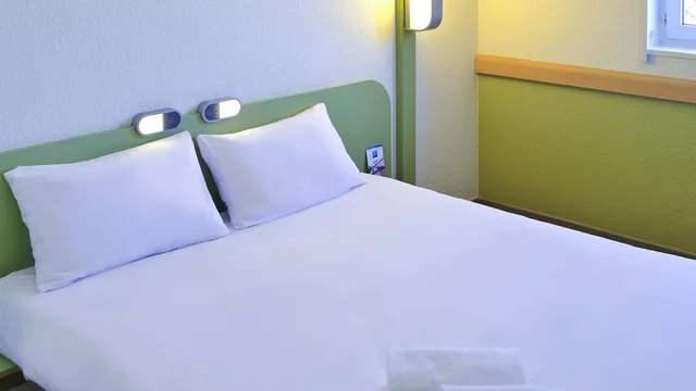 Ibis budget Orange Centre photo 1