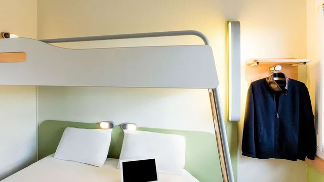 NH Iruna Park Hotel Pamplona photo 4