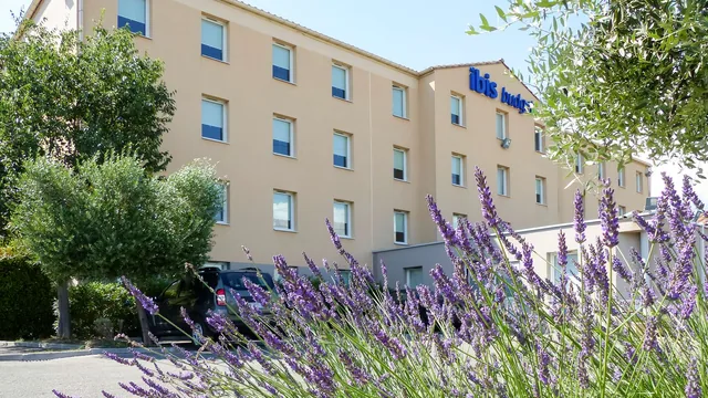 NH Iruna Park Hotel Pamplona photo 8
