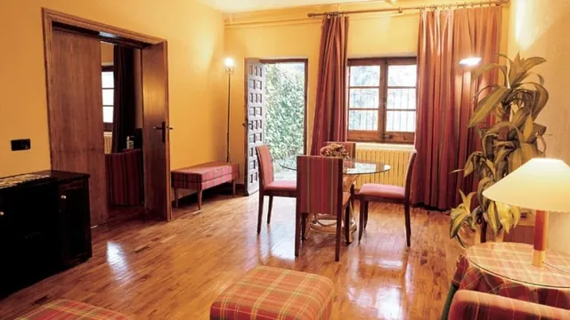 NH El Toro Hotel Pamplona photo 1