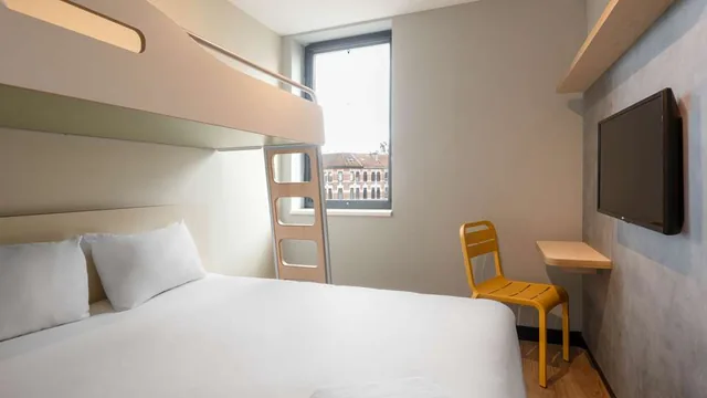 Avenida Hotel Pamplona photo 5