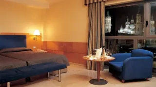 NH Ciudad de Zaragoza Hotel