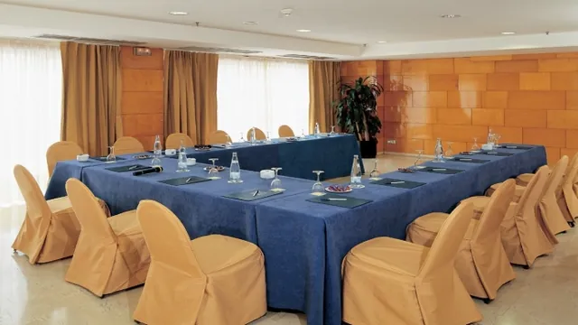 NH Ciudad de Zaragoza Hotel photo 2