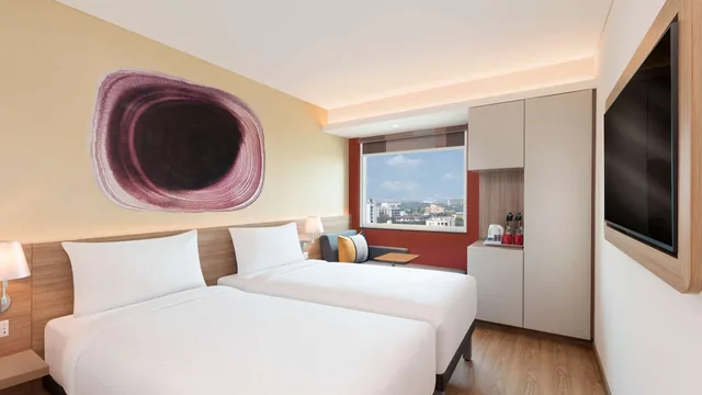 Ibis Mumbai BKC photo 6