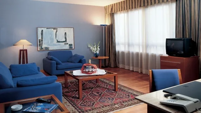 Super 8 by Wyndham Fort Nelson BC photo 2