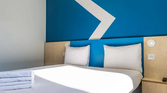 Super 8 by Wyndham Gainesville TX photo 1