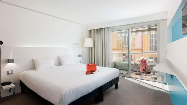 Ibis Styles Menton Centre photo 2