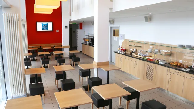 Ibis budget Augsburg City photo 9