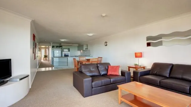 Osprey Oceanview Apartments Mooloolaba photo 1