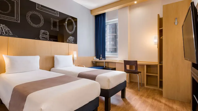 Ibis Kyiv City Center photo 3