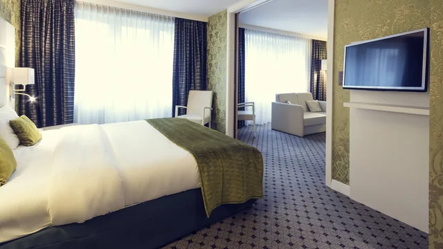 Hotel Mercure Brussels Centre Midi photo 6