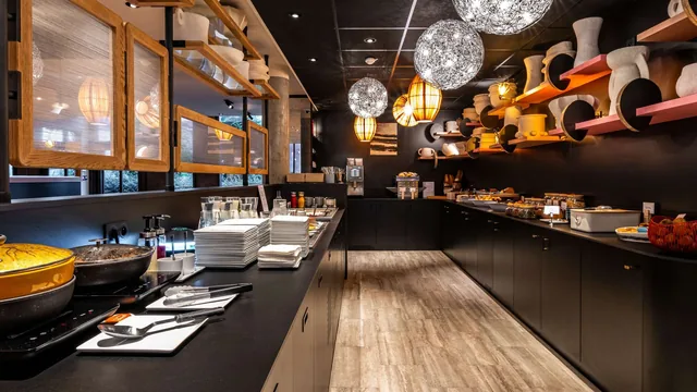 Novotel Suites Reims Centre photo 6