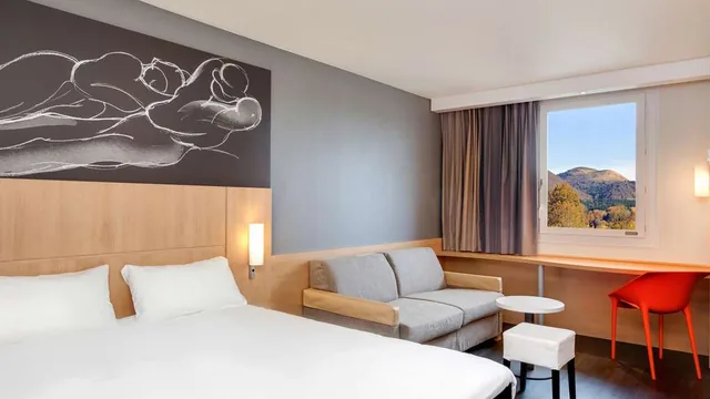 Ibis Clermont-Ferrand Nord Riom photo 2