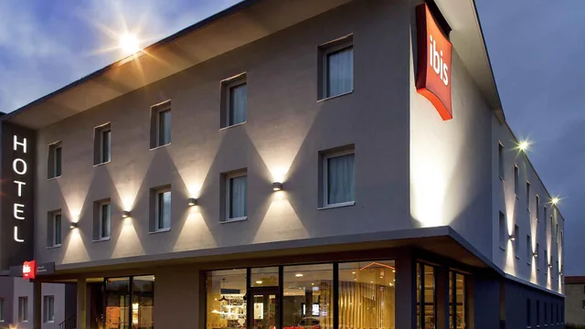 Ibis Clermont-Ferrand Nord Riom photo 3