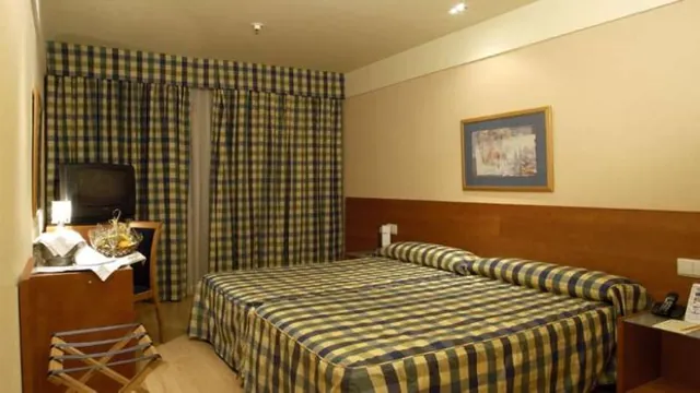Zenit Don Yo Hotel Zaragoza photo 5