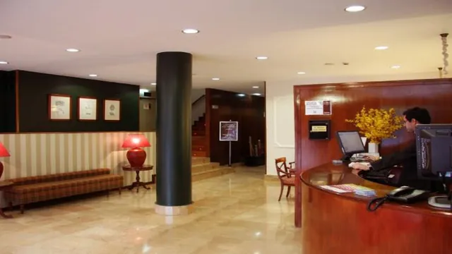 Oriente Hotel Zaragoza photo 1
