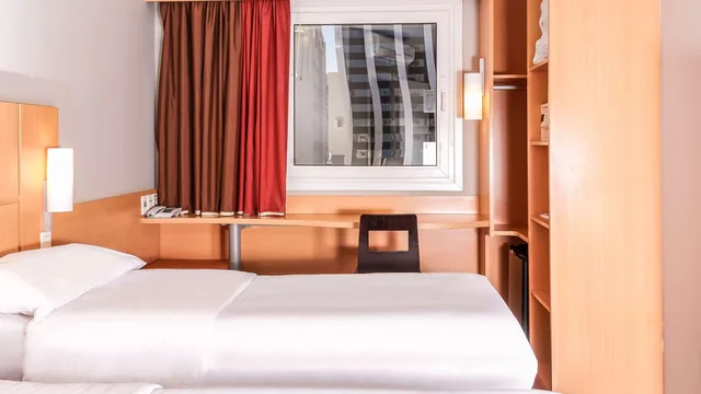 Ibis Asuncion photo 6